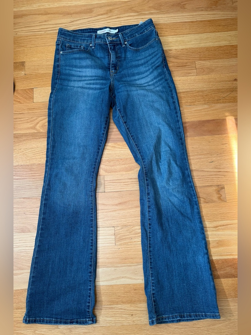 Levi Strauss Signature Mid Rise Boot Cut Size 6